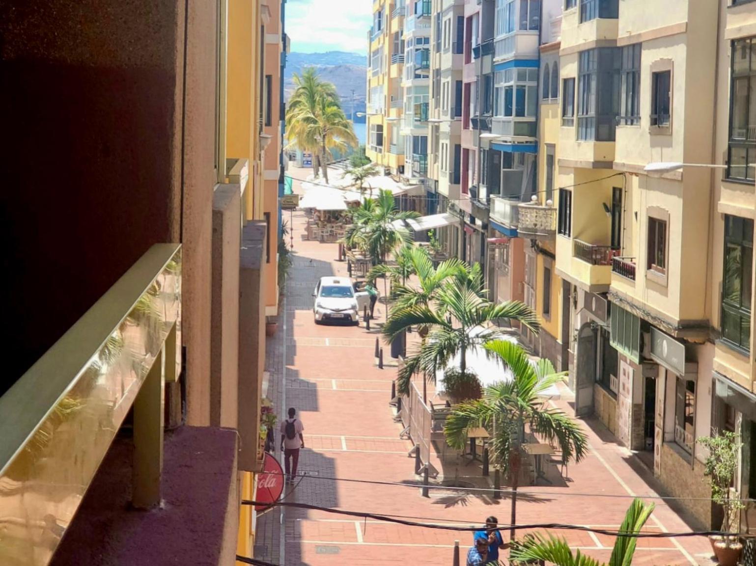 New 2 Bedrooms Gold Flat At Canteras With Balcony And Free Parking Apartament