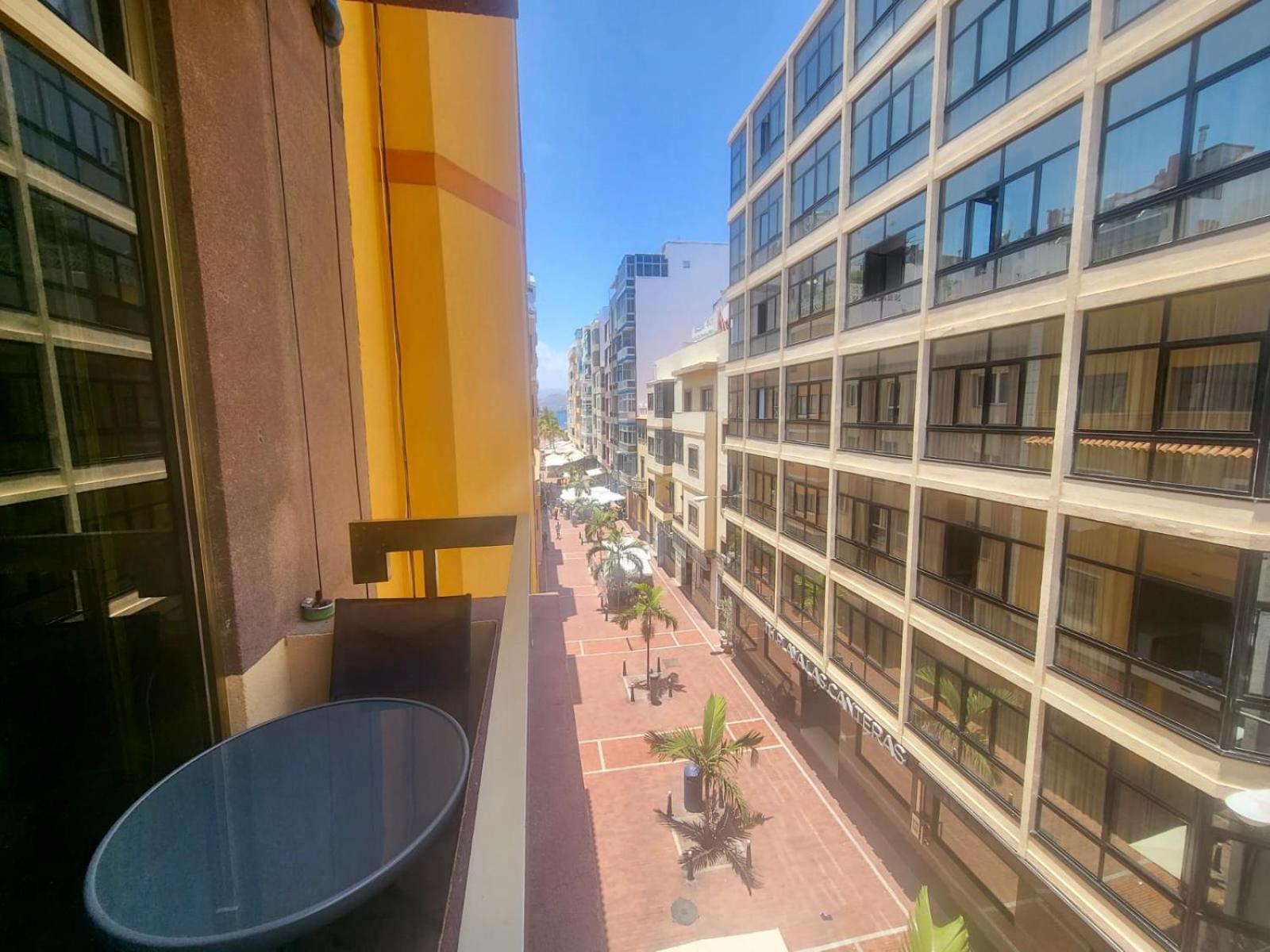 Apartment New 2 Bedrooms Gold Flat At Canteras With Balcony And Free Parking