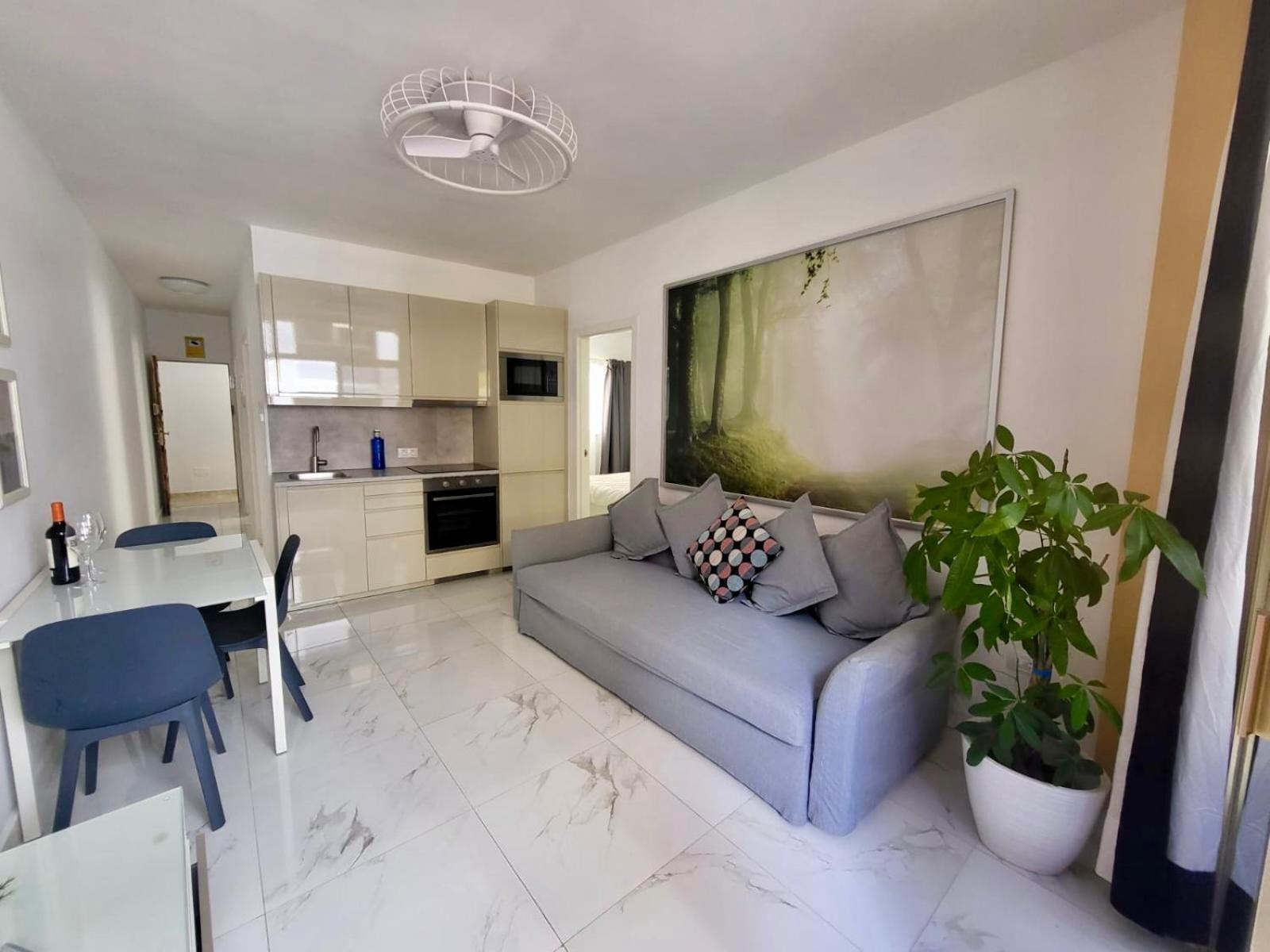 New 2 Bedrooms Gold Flat At Canteras With Balcony And Free Parking * Las Palmas de Gran Canaria